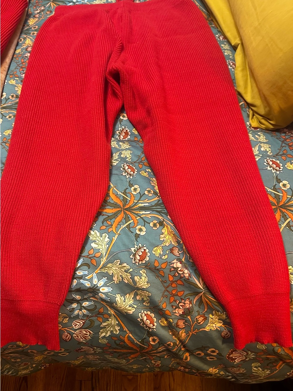Bright Red Ribbed Knit Lounge Pants and Top - Picture 6 of 9